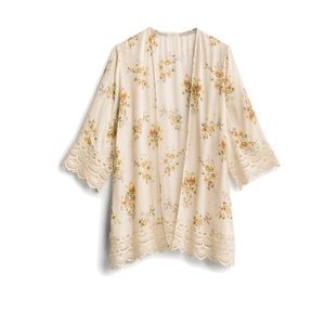 MASON & BELLE Laria Crochet Detail Open Front Woven